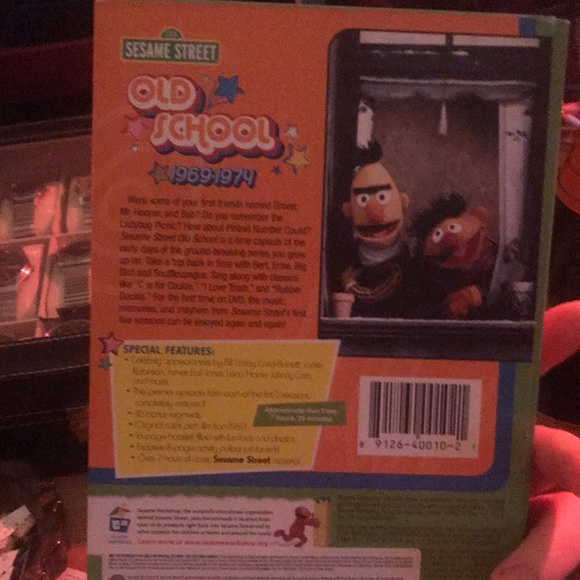 Old School Sesame Street 1969-74 Vol 1 Disk 2 and Vol 2 Disk 2 and 3 - Picture 2 of 7